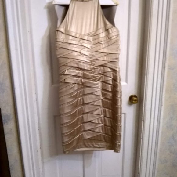 Sleeveless Gold sheath dress K W Collections Size 10 - Picture 2 of 6